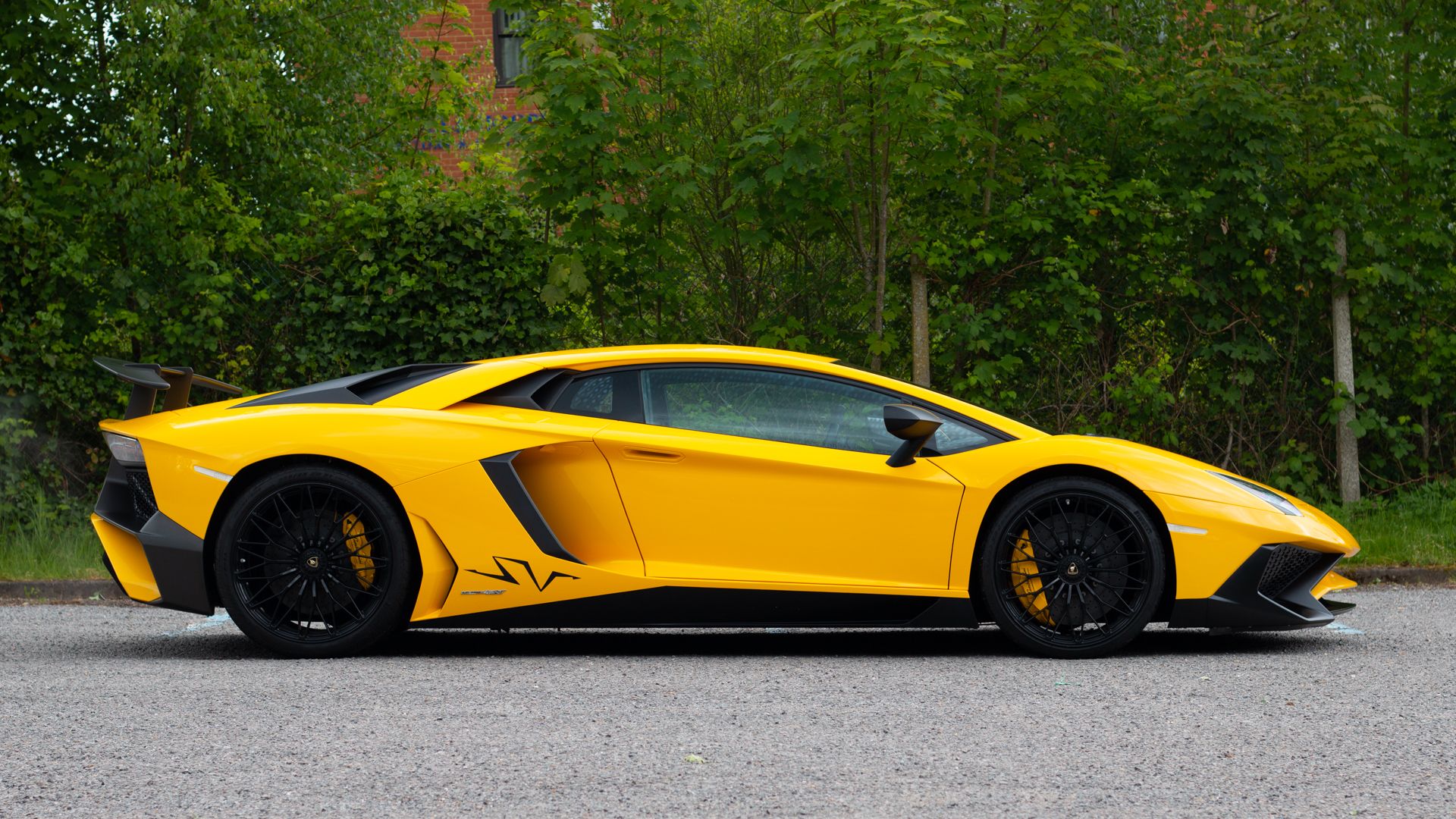 Sold 2015 Lamborghini Aventador SV Coupe 6.5 V12 | Official UK ...