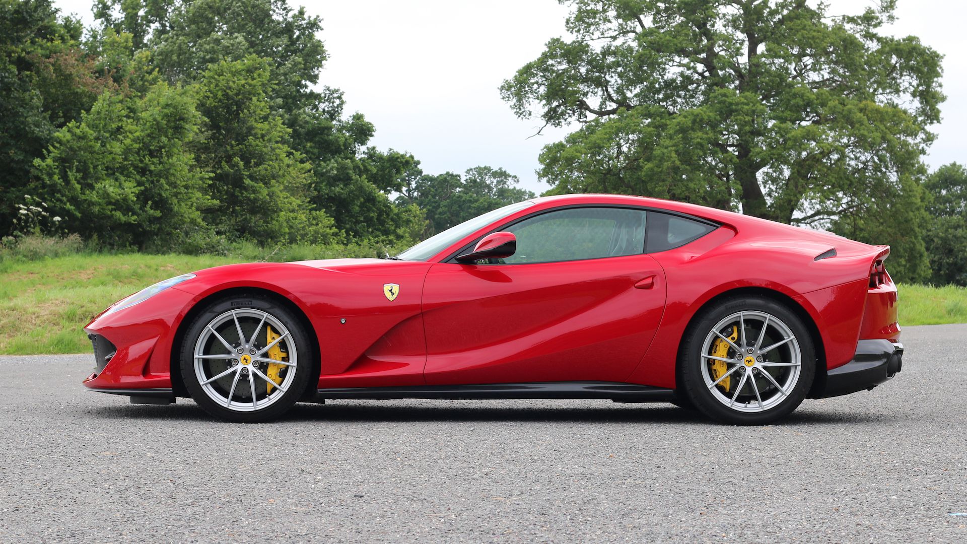 Ferrari 820 Superfast