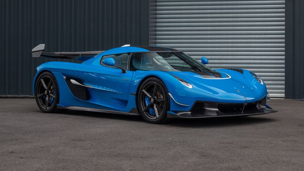 2025 Koenigsegg Jesko Attack 