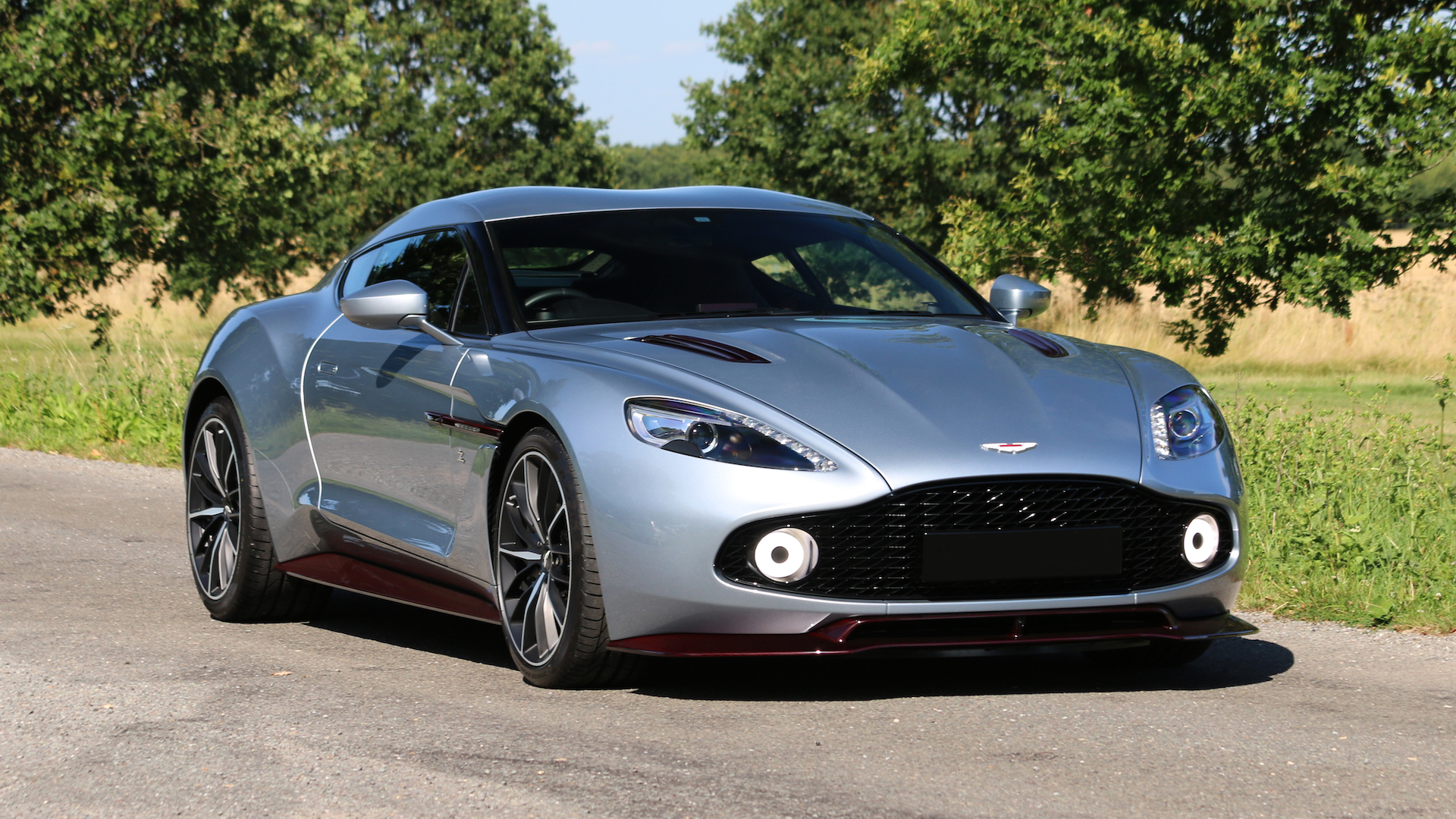 Sold 2018 Aston Martin V12 Vanquish Zagato Coupe | Official UK ...