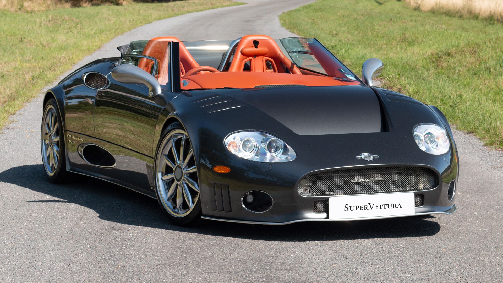 Spyker c8 салон